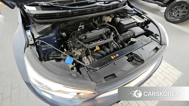 Kia Stonic id 4694039 из Кореи 16