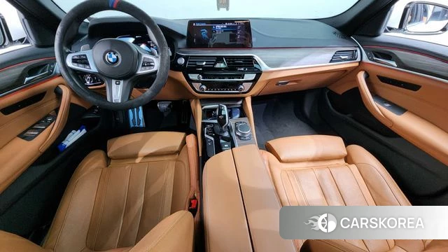 BMW 5 Series (G30) id 3885647 из Кореи 16