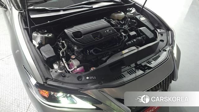 Lexus ES300h 7th generation id 4230267 из Кореи 28