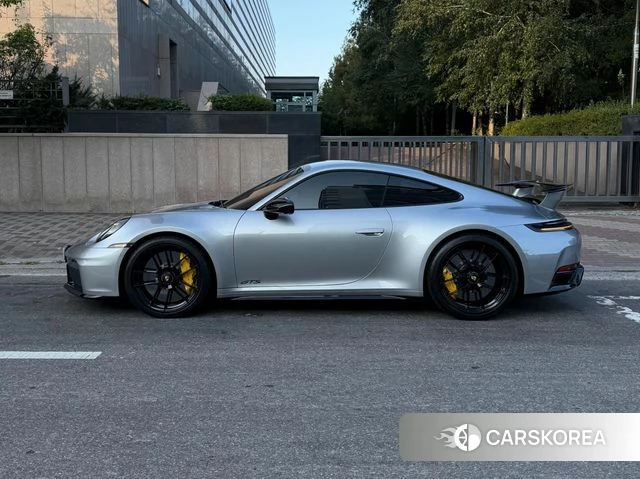 Porsche 911(992) id 4681510 из Кореи 16