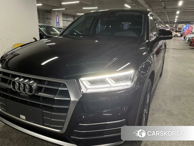 Audi Q5L id 4272749 из Китая 16