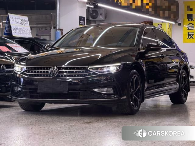 Volkswagen Magotan 2023 Черный из Китая, фото 6