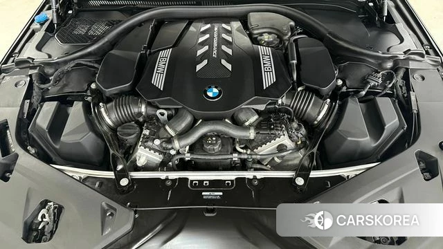 BMW 8 Series (G15) id 4601255 из Кореи 16