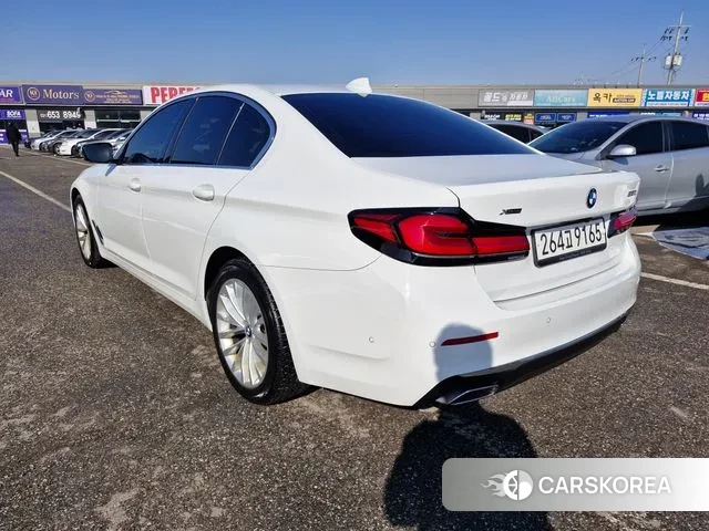 BMW 5 Series (G30) id 3625460 из Кореи 16