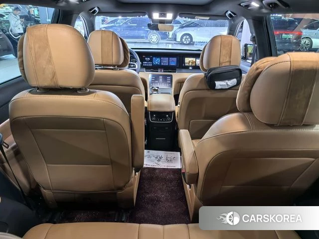 Ideal car Ideal ONE 2023 Серебристо-серый из Китая, фото 6