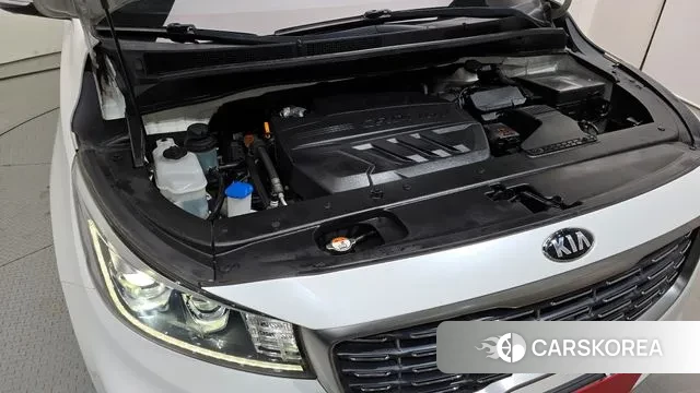 Kia The New Carnival id 3500132 из Кореи 16