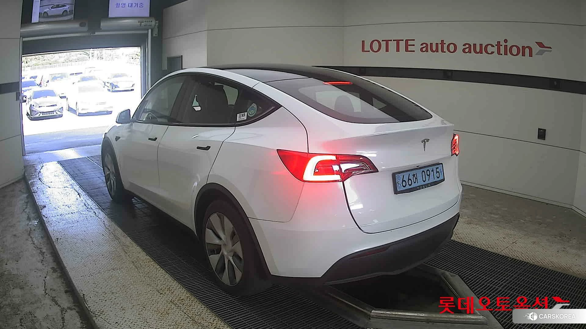 Tesla Model Y RWD id 4909362 из Кореи 33