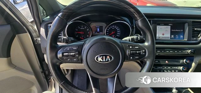 Kia The New Carnival id 3955119 из Кореи 16