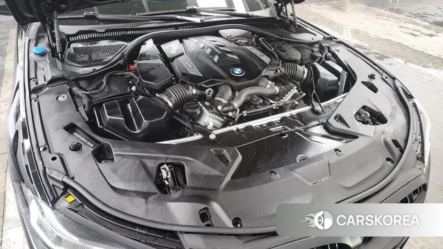 BMW 8 Series (G15) id 3415267 из Кореи 16