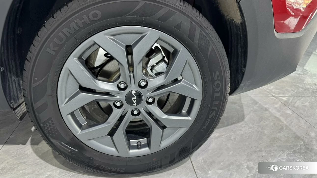 Kia Seltos id 4473678 из Китая 17