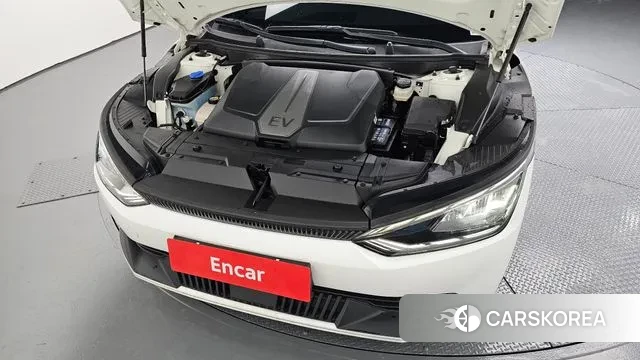 Kia EV6 id 3600566 из Кореи 16