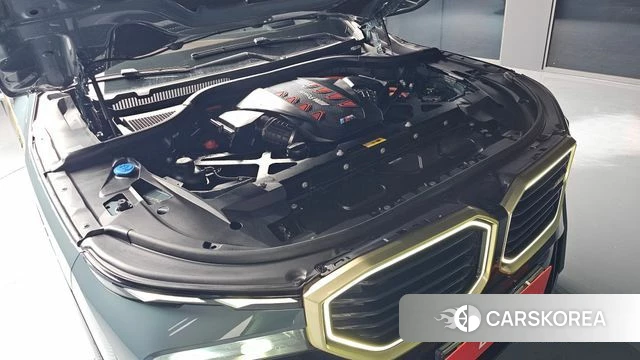 BMW XM (G09) id 4222979 из Кореи 28