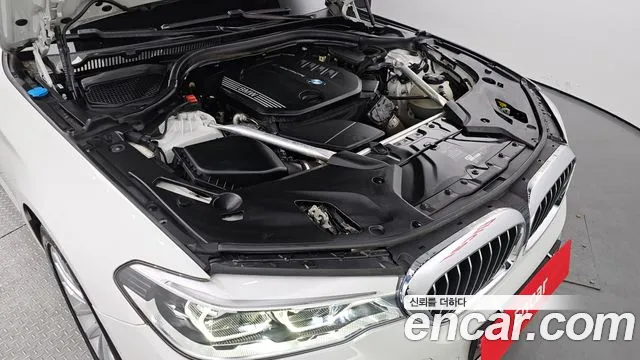 BMW 5 Series (G30) id 2470917 из Кореи 16