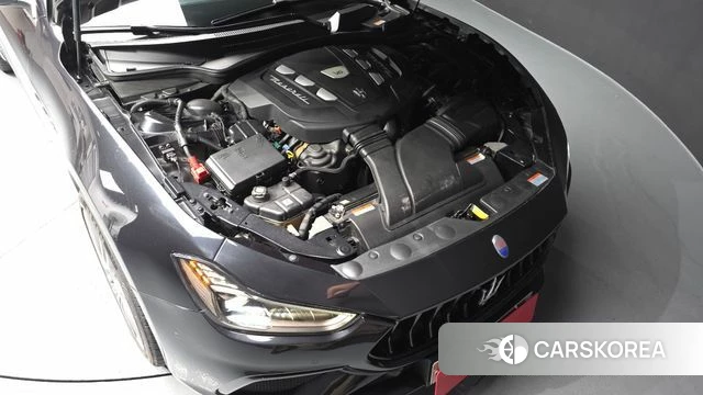 Maserati Ghibli id 4652318 из Кореи 16