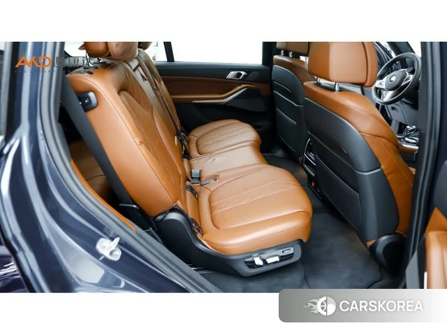 BMW X7 id 4265674 из Китая 7