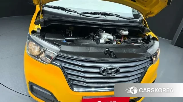 Hyundai The New Grand Starex id 3682391 из Кореи 16