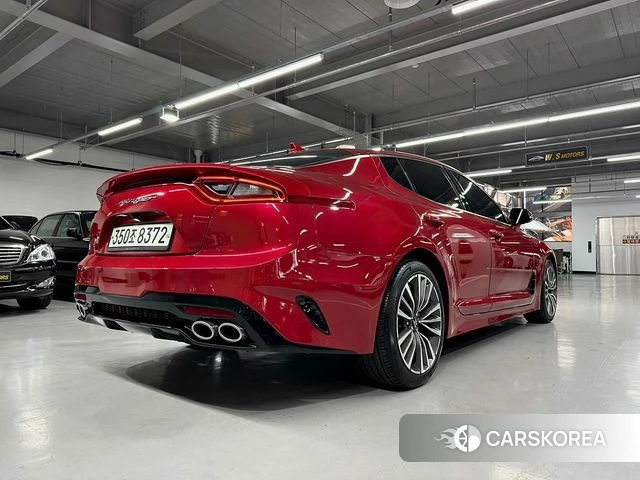 Kia Stinger id 4179937 из Кореи 16