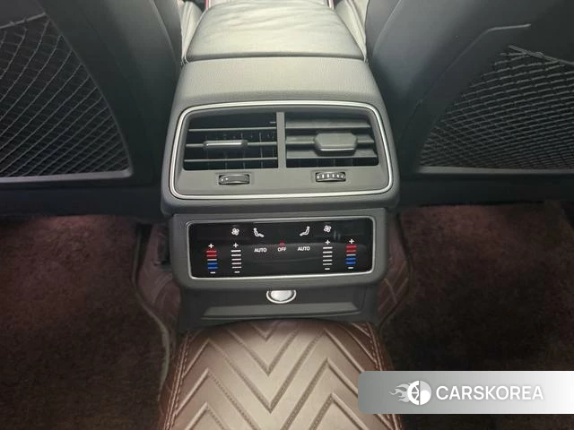 Audi A6L id 4275931 из Китая 19
