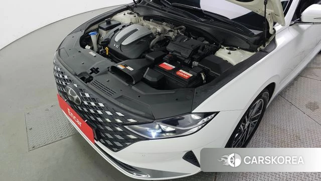 Hyundai The New Grandeur IG id 4619476 из Кореи 16