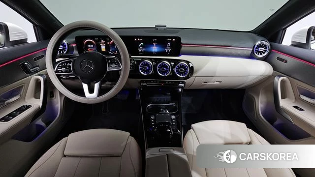 Mercedes-Benz A-Class W177 id 4625264 из Кореи 28