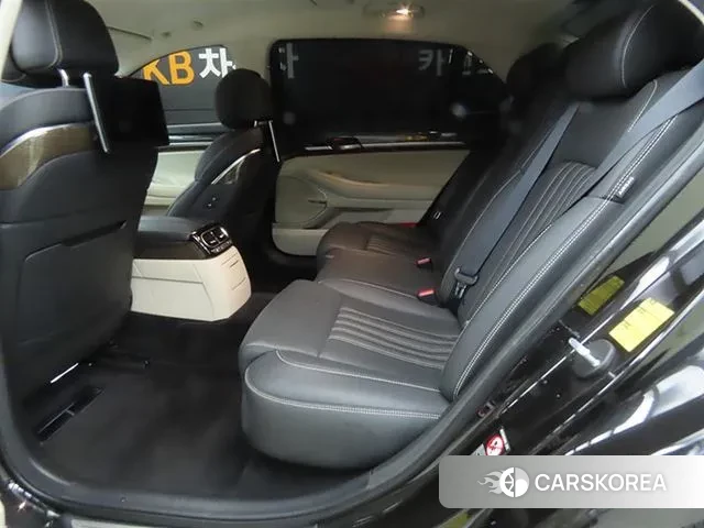 Genesis G90 id 3489575 из Кореи 16