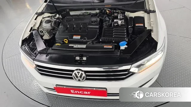 Volkswagen Passat GT (B8) id 3368756 из Кореи 16