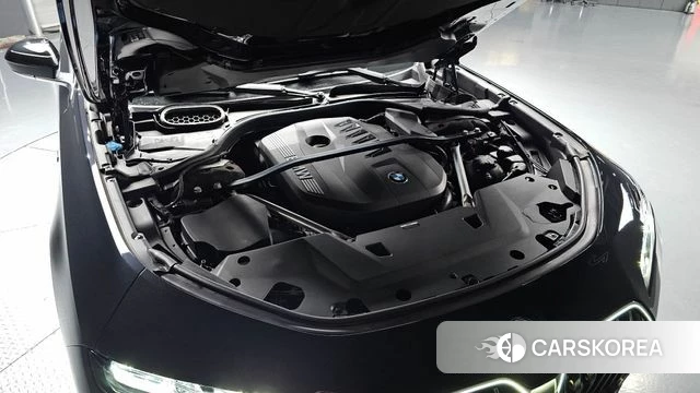 BMW 7 Series (G70) id 4571735 из Кореи 16