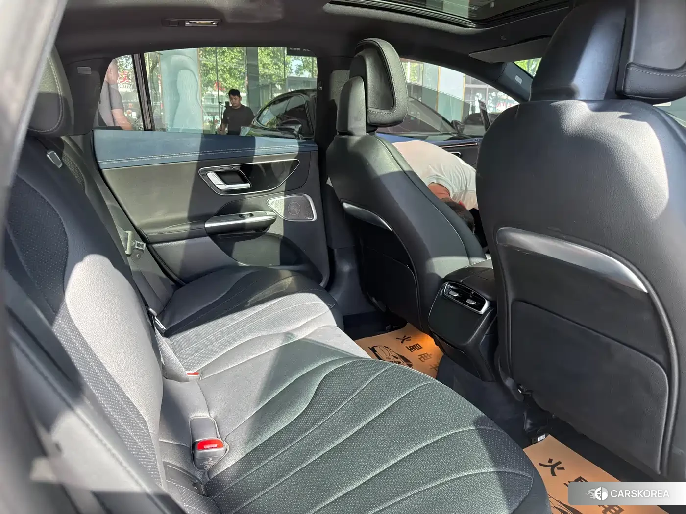 Mercedes-Benz EQE id 4570708 из Китая 12