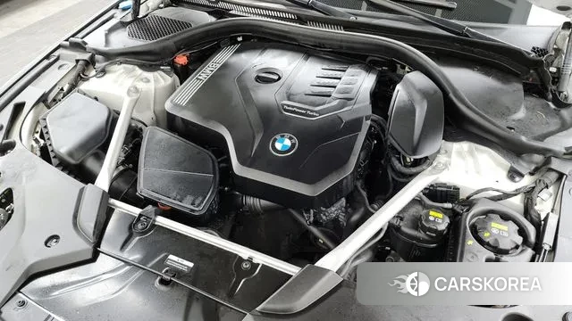 BMW 5 Series (G30) id 3639764 из Кореи 16