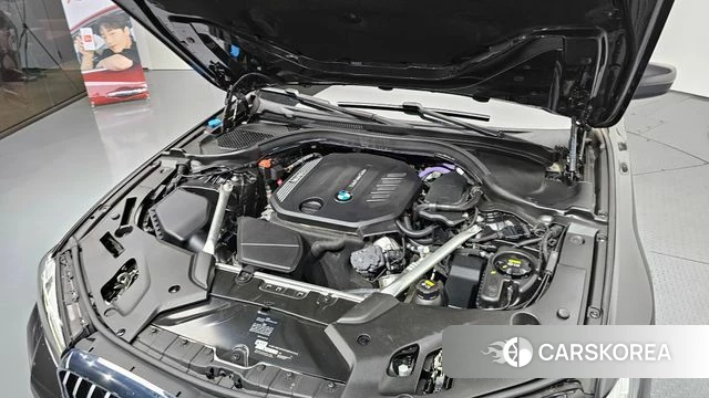 BMW 5 Series (G30) id 3879025 из Кореи 16