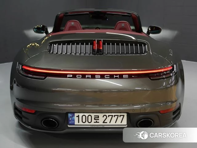 Porsche 911(992) id 3935964 из Кореи 16