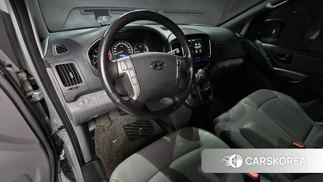 Hyundai The New Grand Starex id 4502135 из Кореи 29