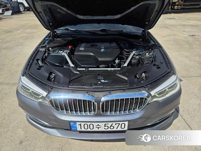 BMW 5 Series (G30) id 4417129 из Кореи 15