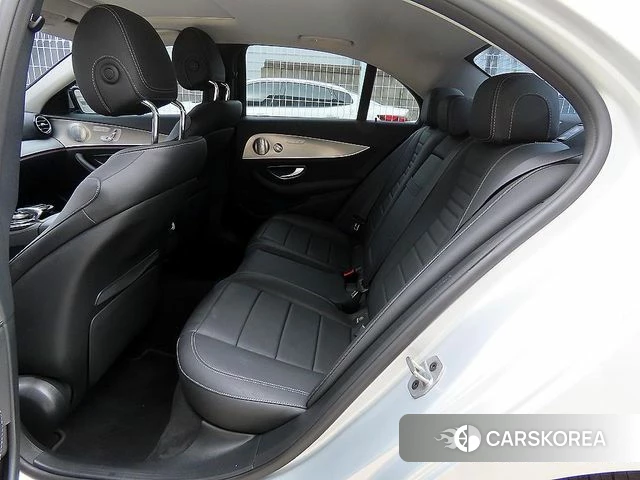 Mercedes-Benz E-Class W213 id 4508506 из Кореи 16