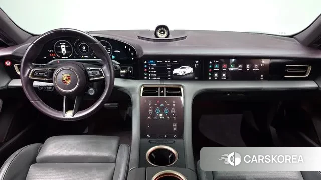 Porsche Taycan id 3645516 из Кореи 16