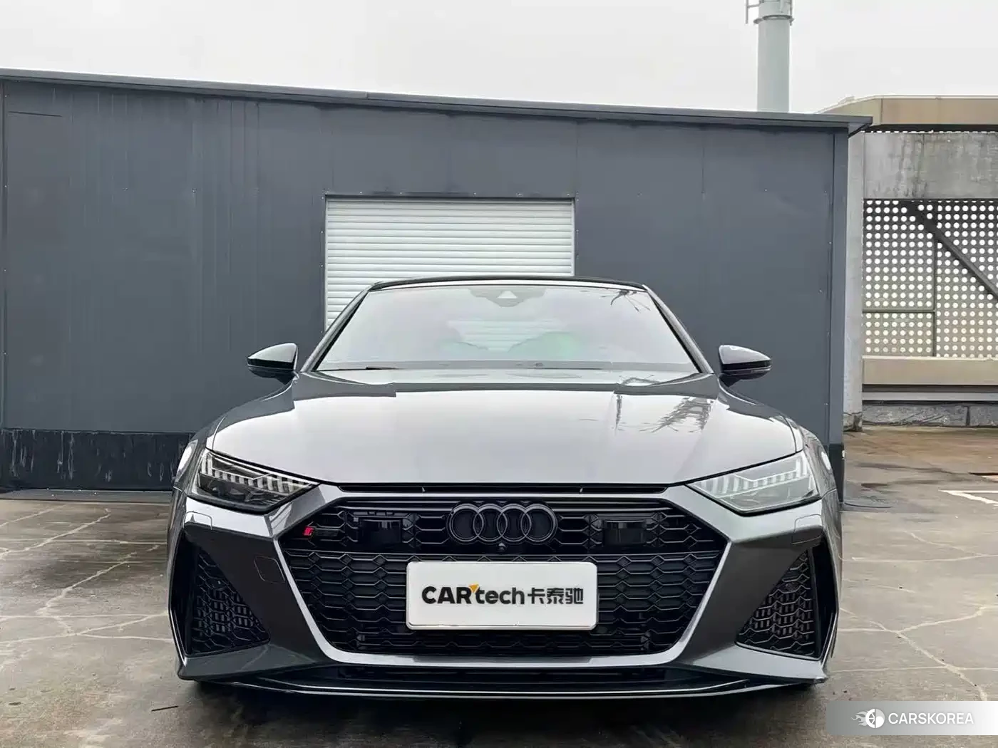 Audi RS 7 2021 Silver/gray из Китая, фото 6