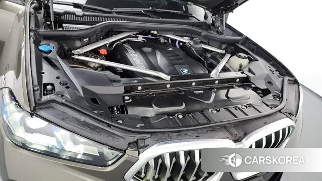 BMW X6 (G06) id 3751159 из Кореи 16