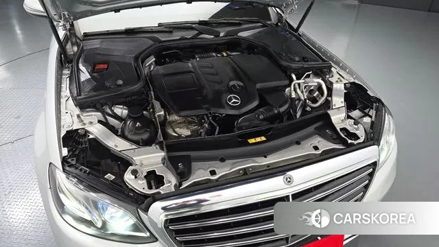 Mercedes-Benz E-Class W213 id 3692376 из Кореи 16