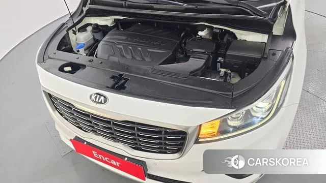 Kia The New Carnival id 3033984 из Кореи 16