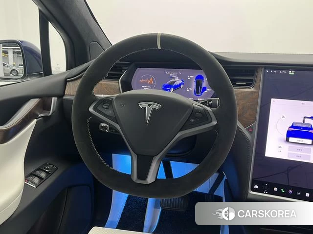Tesla Model X id 4229220 из Китая 16