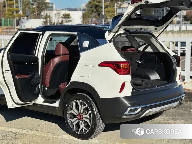 Kia Seltos id 3535181 из Кореи 16