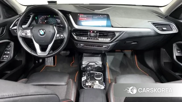 BMW 1 Series (F40) id 3788351 из Кореи 16