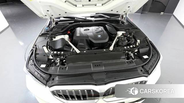 BMW 5 Series (G60) id 4442807 из Кореи 30
