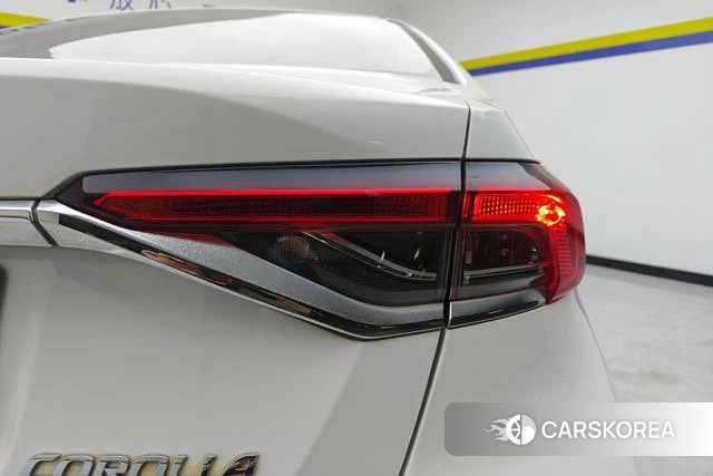 Toyota Corolla id 3840858 из Китая 13