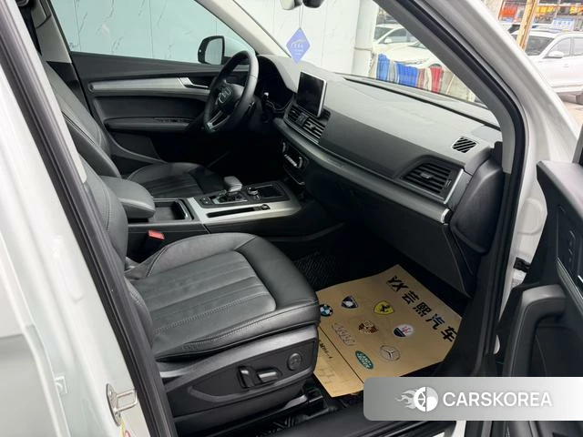 Audi Q5L id 4260791 из Китая 9