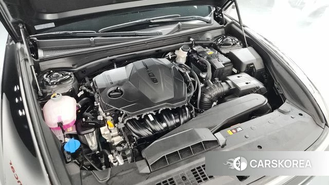 Hyundai Grandeur (GN7) id 4222647 из Кореи 16