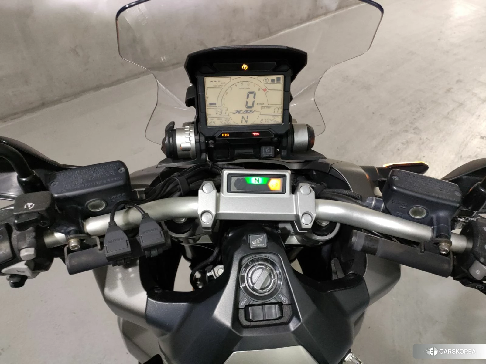 Honda X-ADV 750 id 4206096 из Японии 6