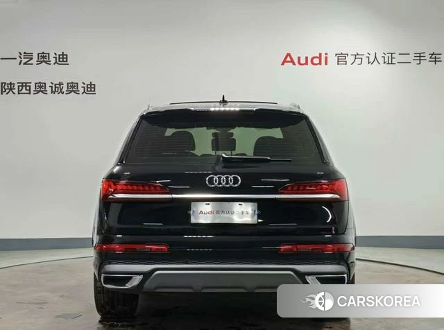Audi Q7 id 3908139 из Китая 13