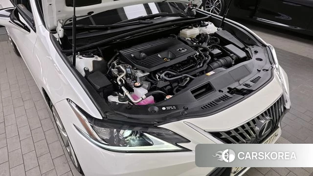 Lexus ES300h 7th generation id 3826516 из Кореи 16