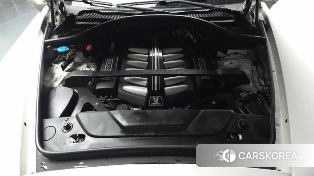 Rolls-Royce Cullinan id 4350983 из Кореи 32